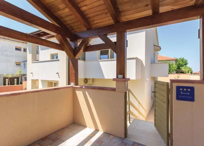 In - Istrien 43382 פולה